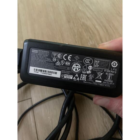 APD AC Adapter DA-40A19 output 19V 2.1A for Acer laptops - Picture 2 of 4
